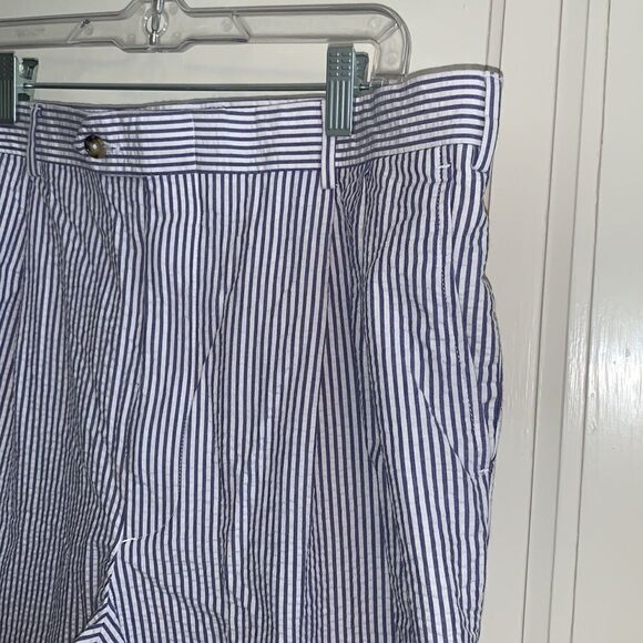 Nwot Berle blue & white seersucker shorts - Picture 2 of 7